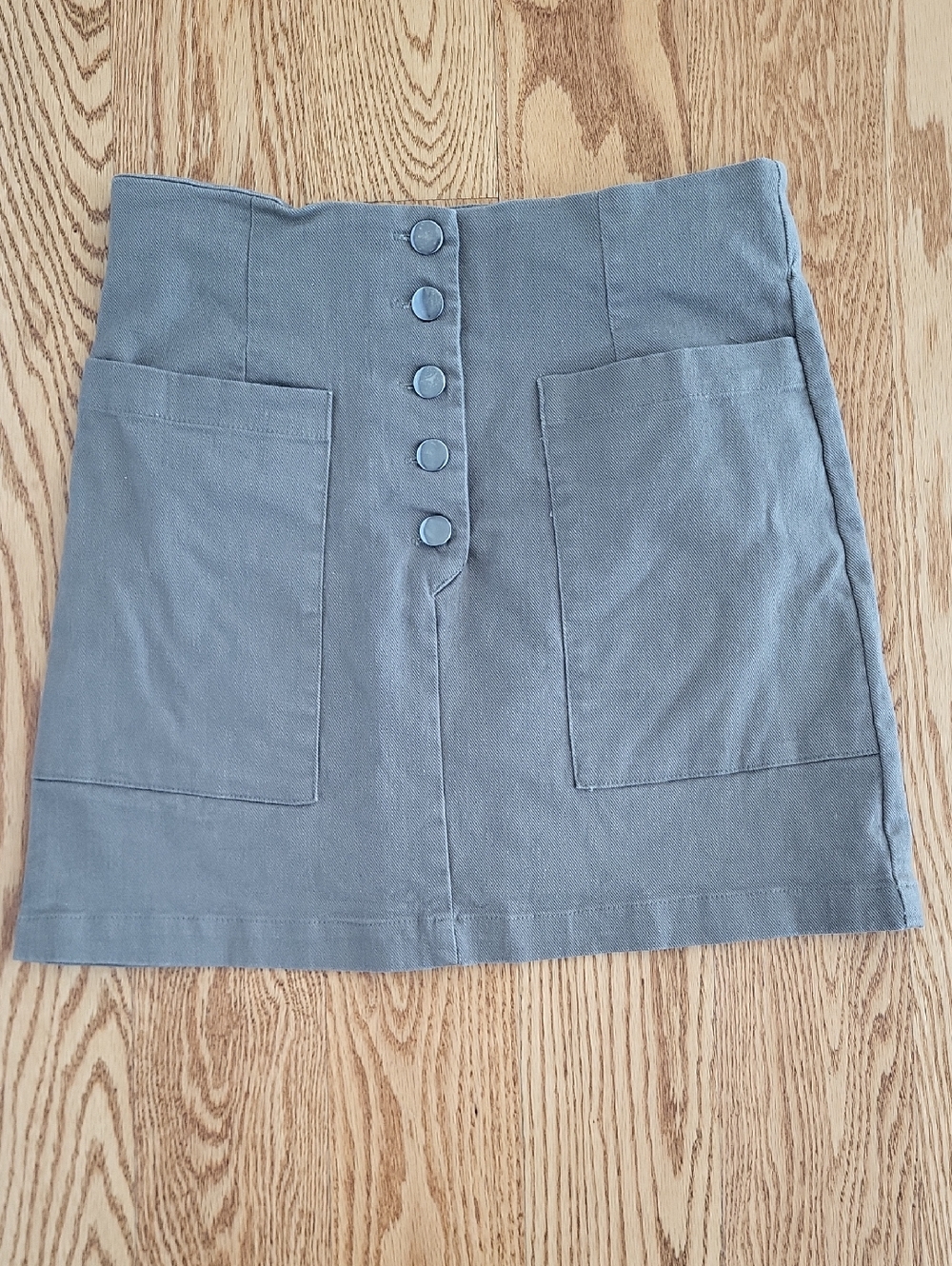 Mi ami Olive Green High-Rise Mini Skirt with Front Buttons